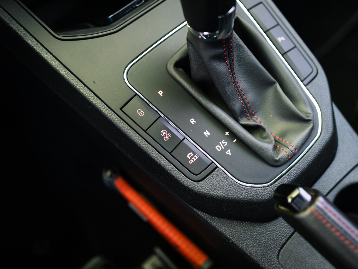 SEAT SEAT