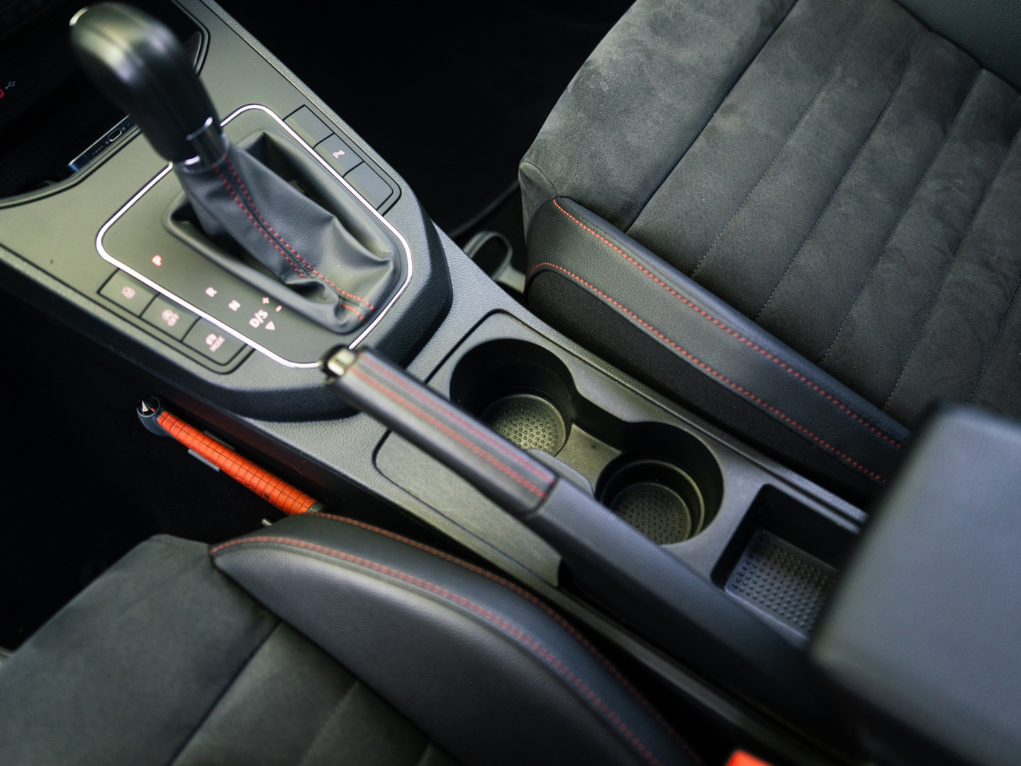 SEAT SEAT