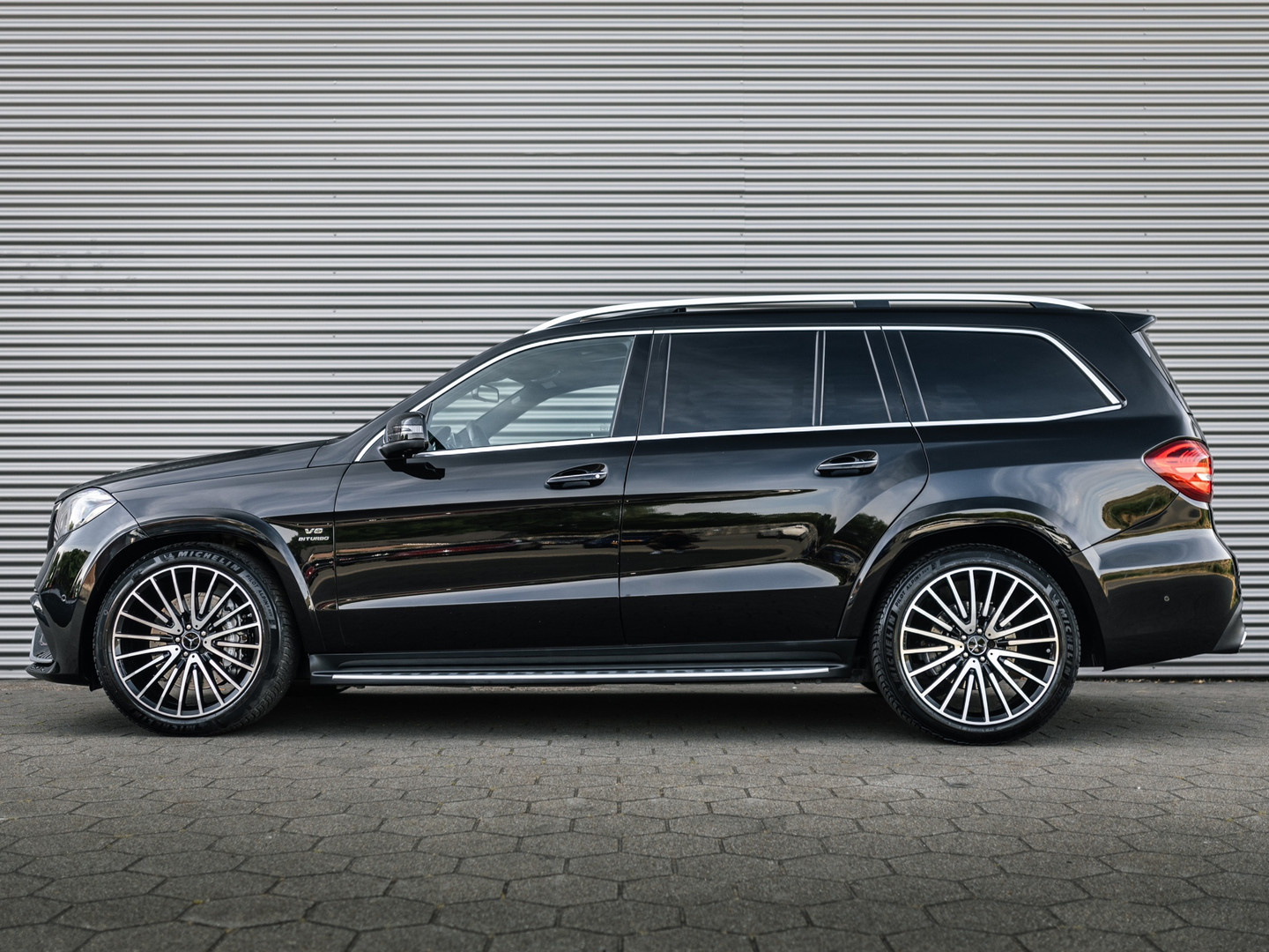 Mercedes-Benz Mercedes-Benz
