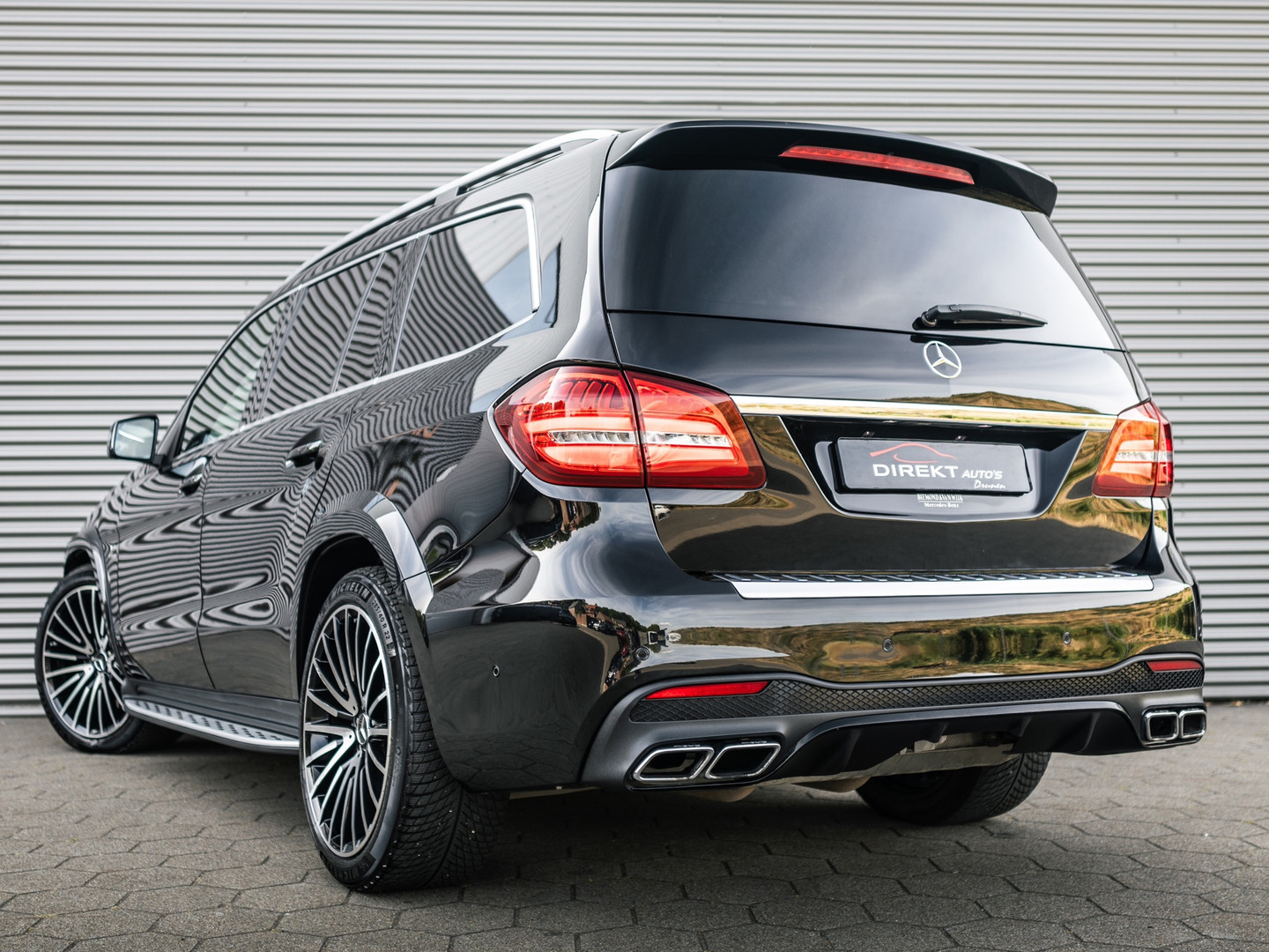 Mercedes-Benz Mercedes-Benz