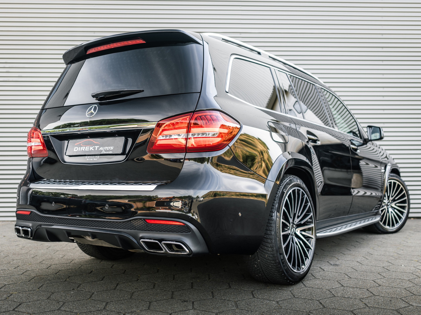 Mercedes-Benz Mercedes-Benz
