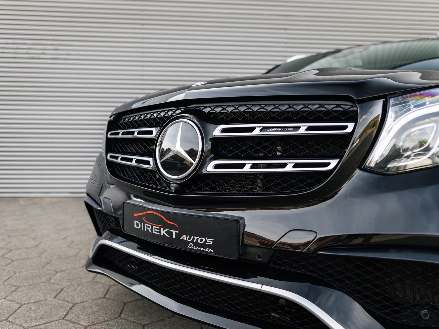 Mercedes-Benz Mercedes-Benz