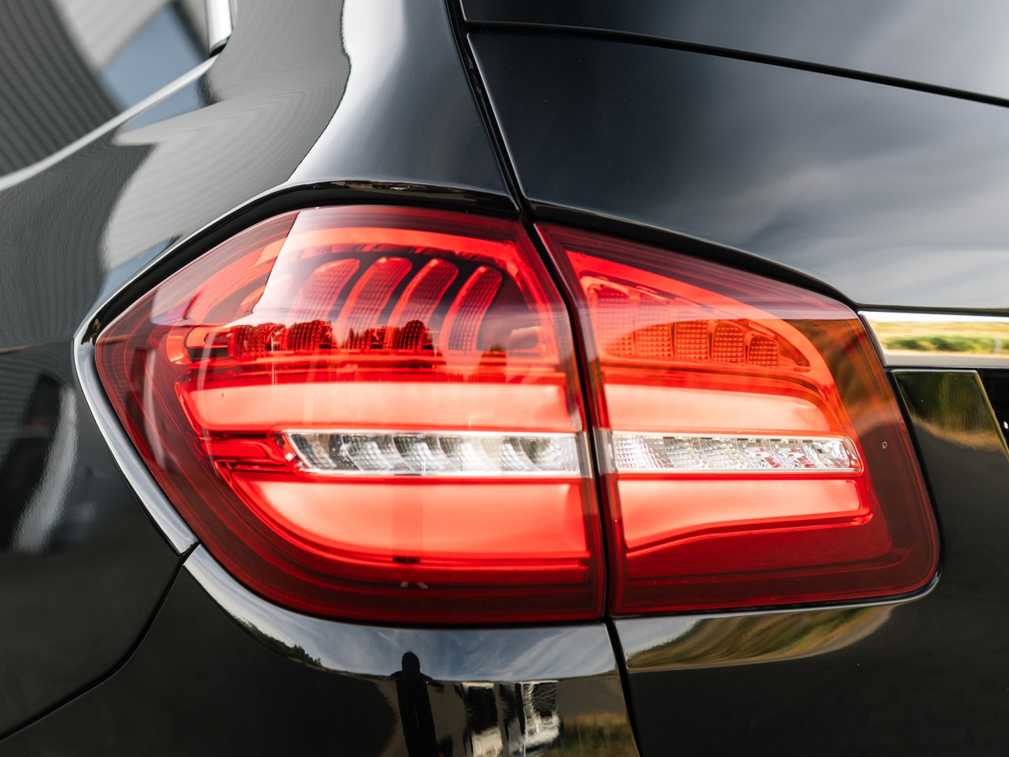 Mercedes-Benz Mercedes-Benz