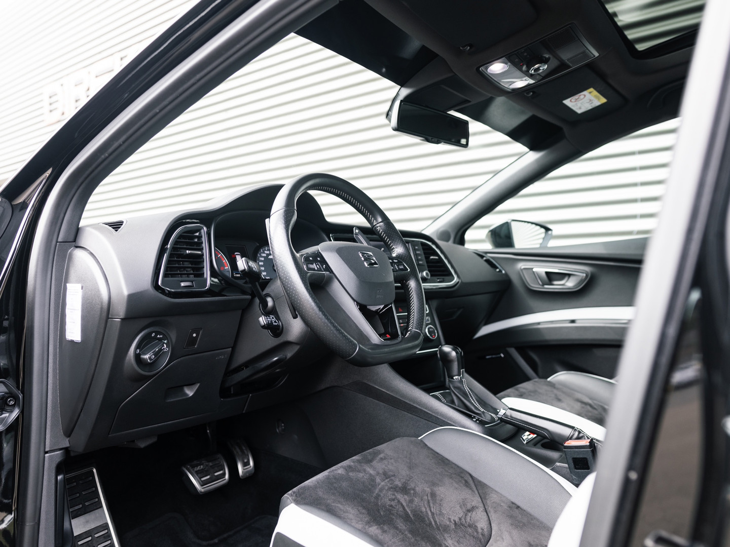 SEAT