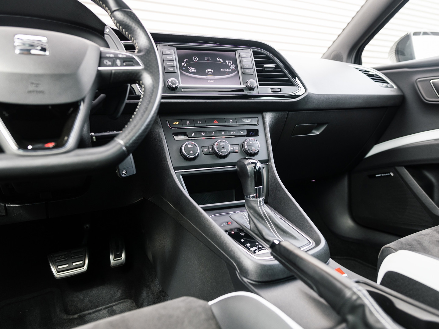SEAT