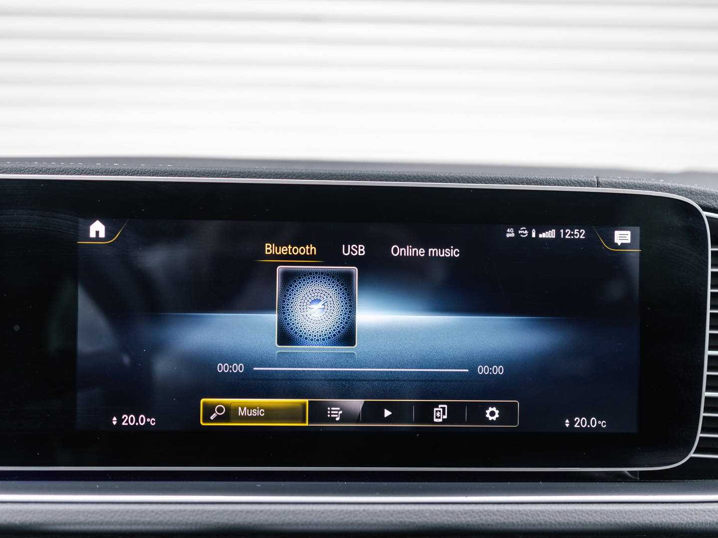 Mercedes-Benz Mercedes-Benz