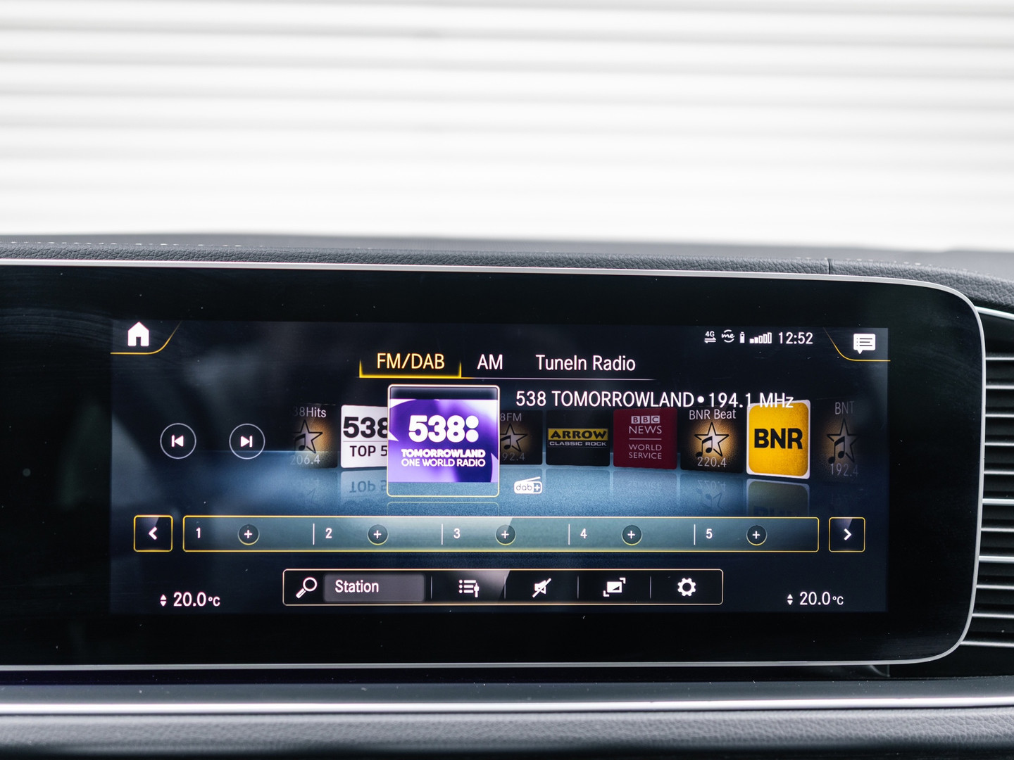 Mercedes-Benz Mercedes-Benz