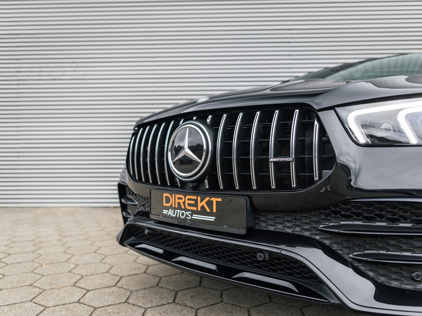 Mercedes-Benz Mercedes-Benz