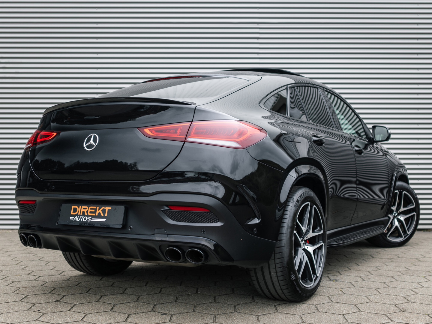 Mercedes-Benz Mercedes-Benz