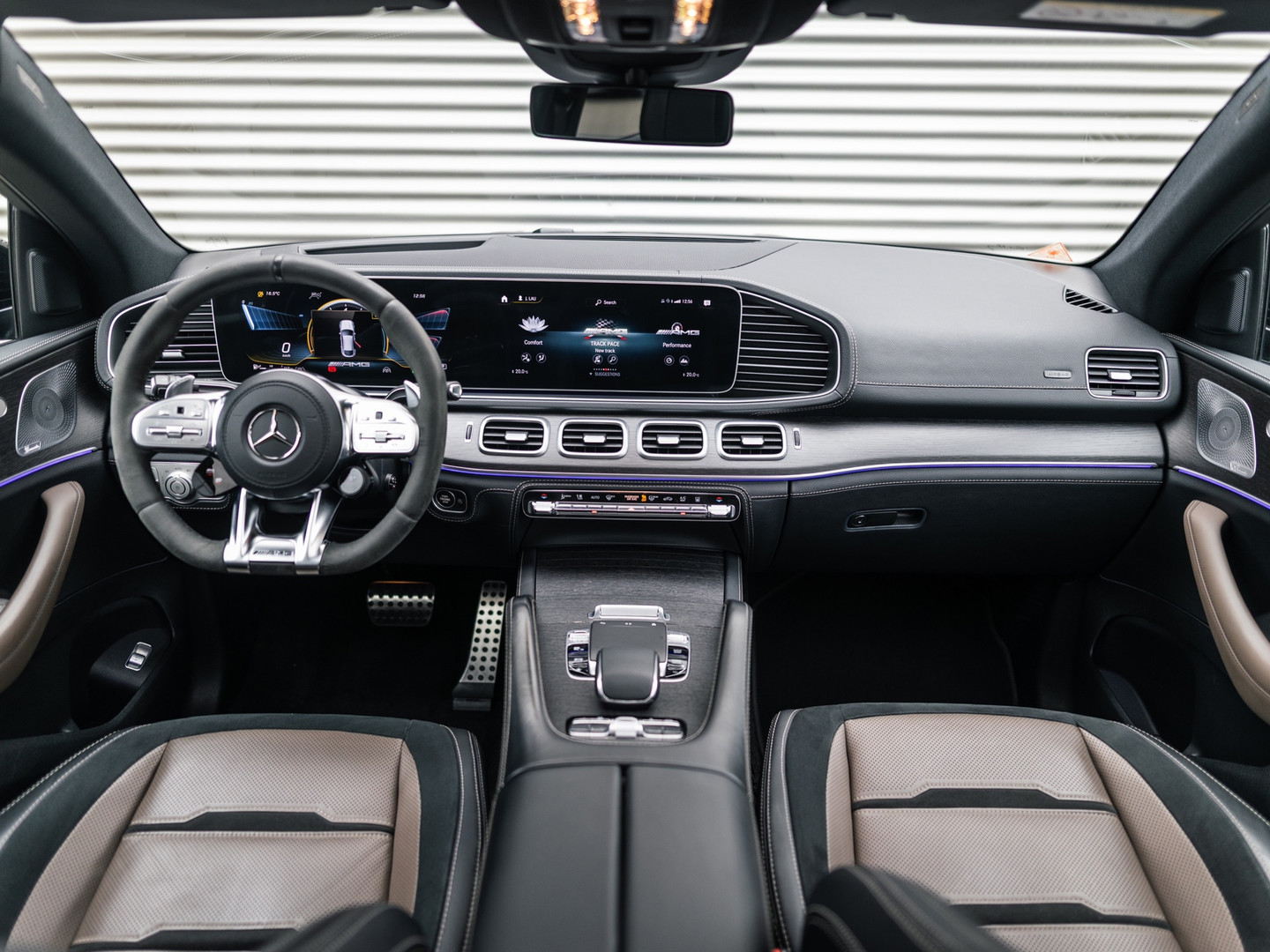 Mercedes-Benz Mercedes-Benz