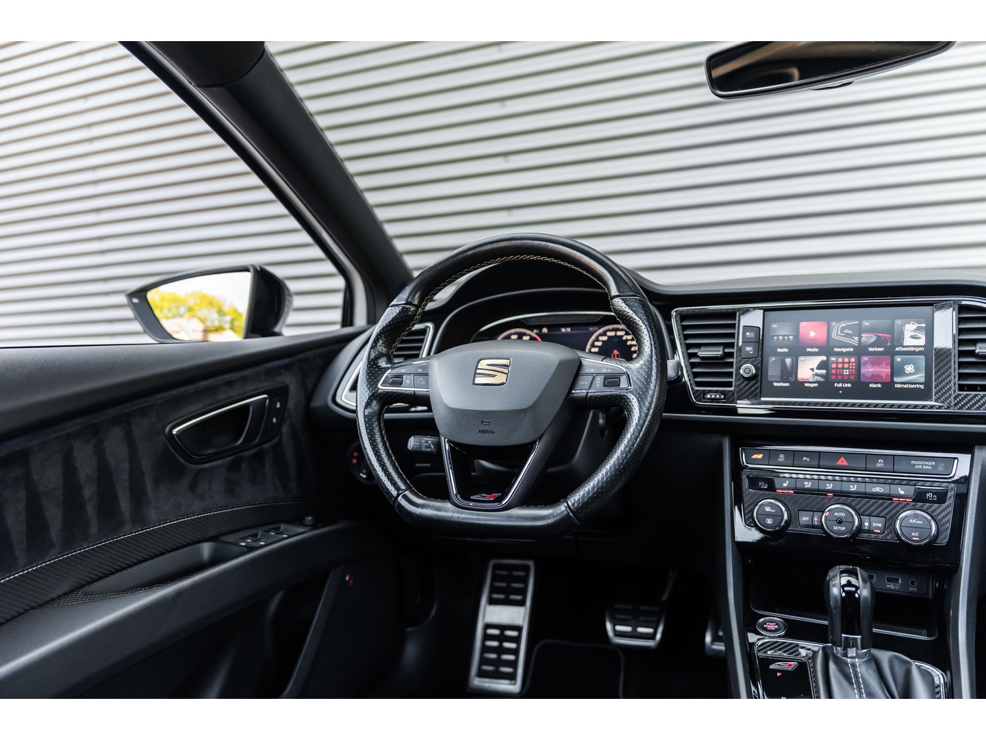 SEAT