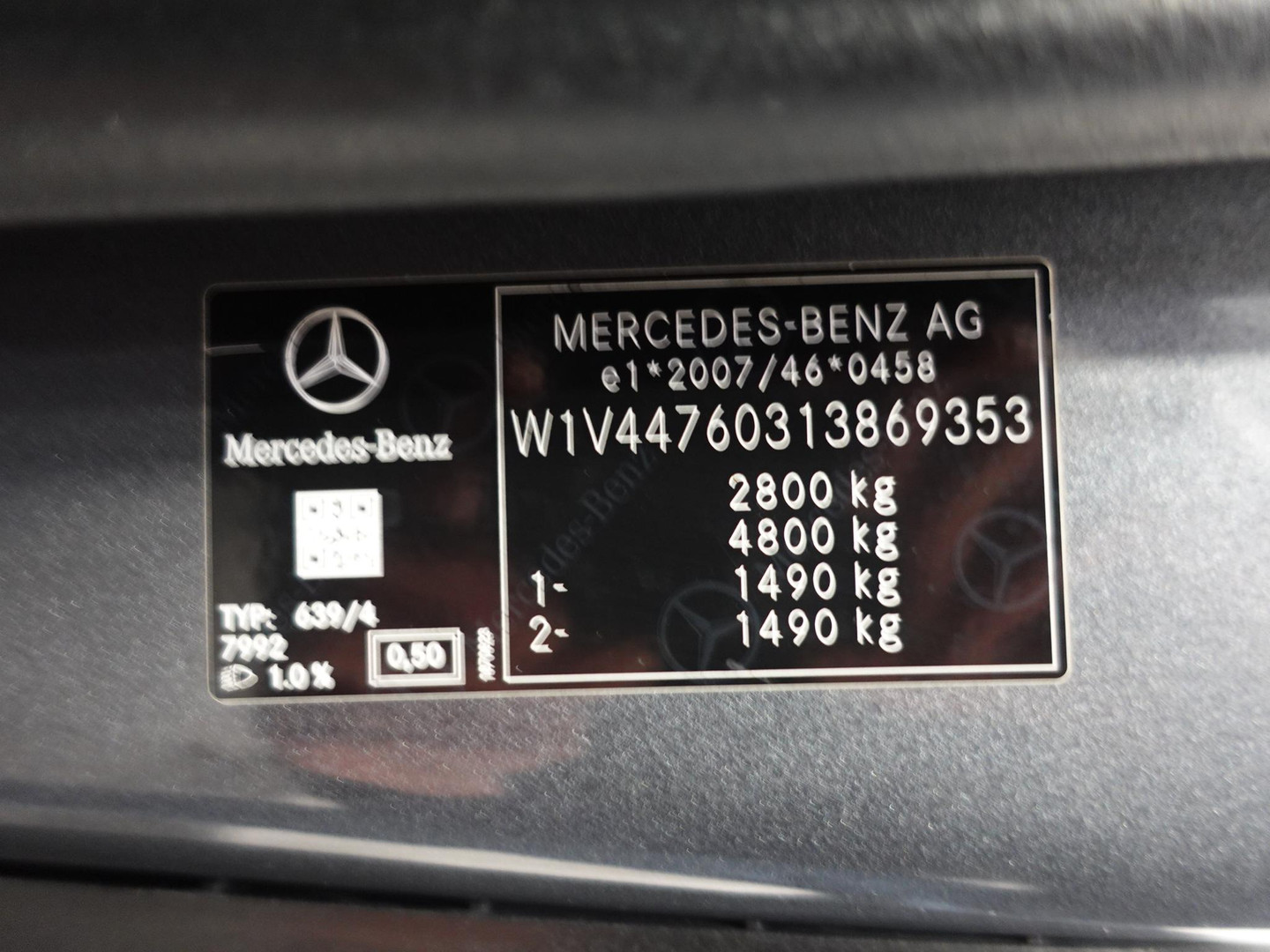 Mercedes-Benz Mercedes-Benz