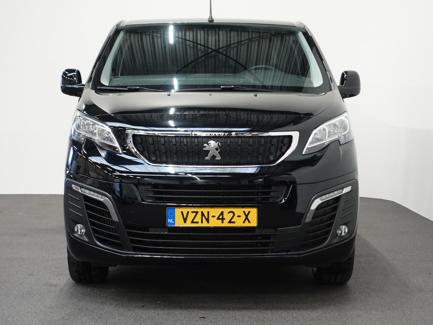 Peugeot Peugeot