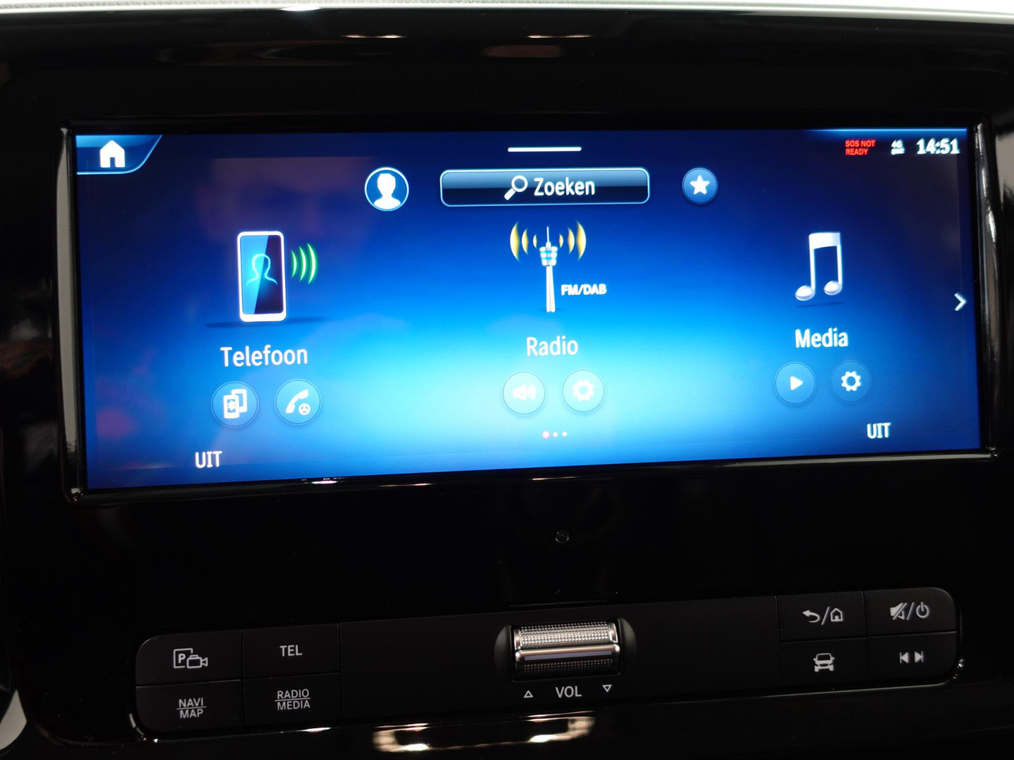 Mercedes-Benz Mercedes-Benz