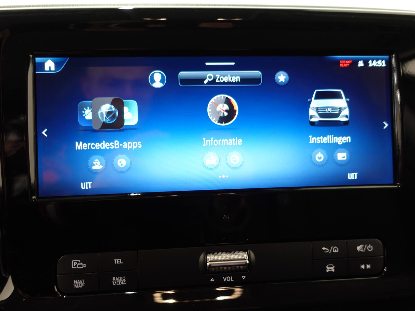 Mercedes-Benz Mercedes-Benz