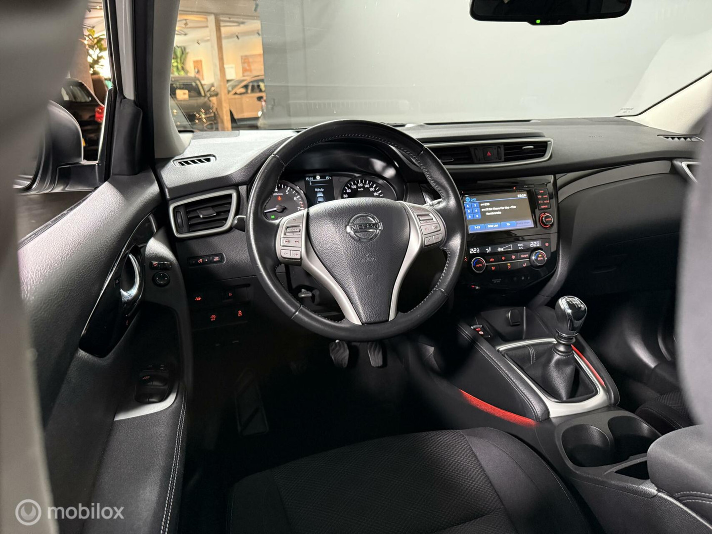 Nissan Nissan