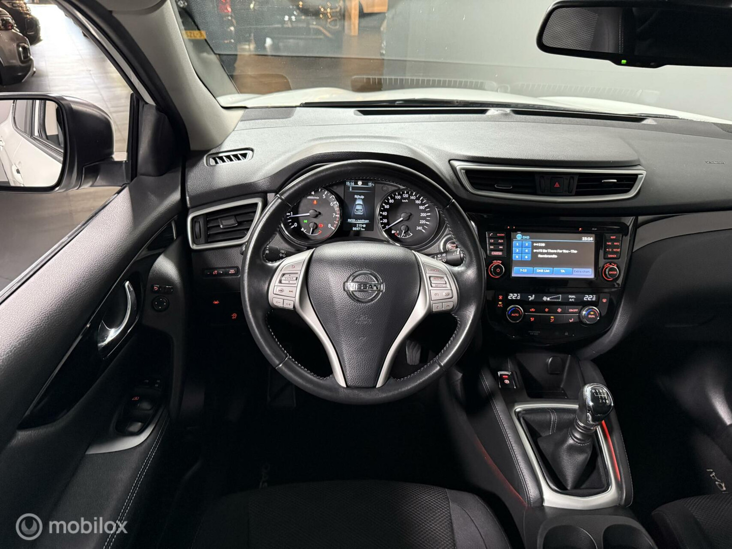 Nissan Nissan