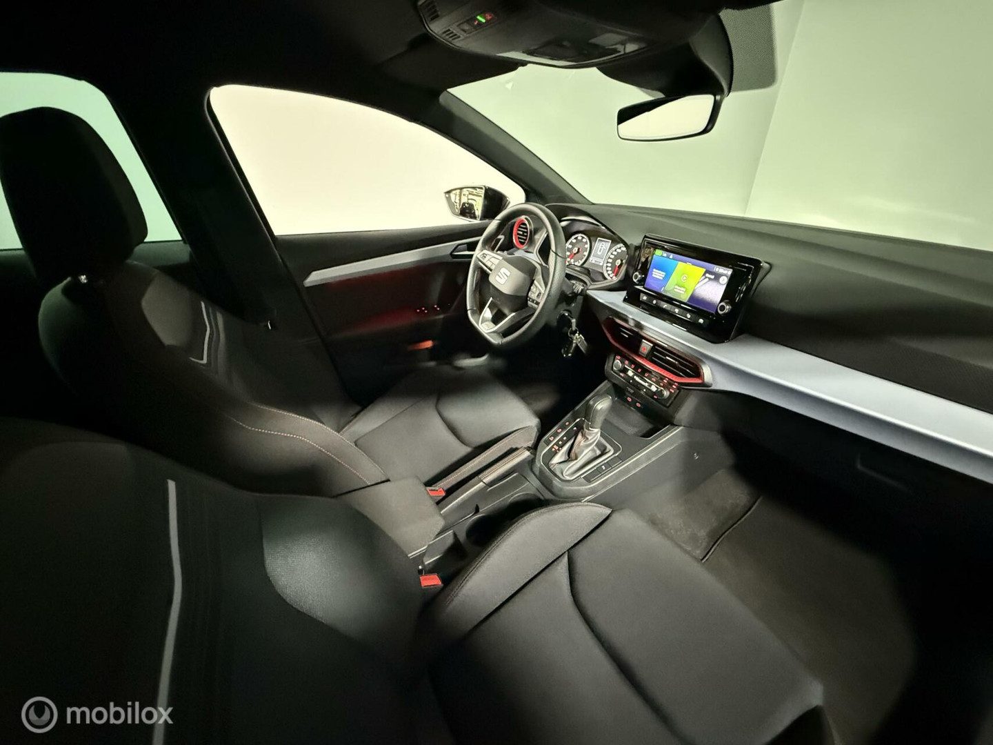 SEAT SEAT