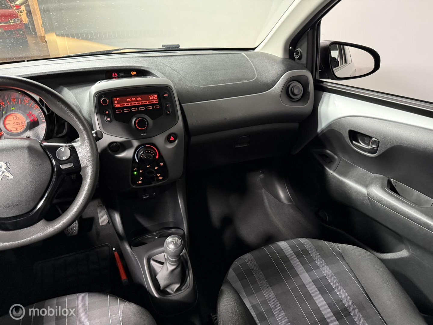Peugeot Peugeot