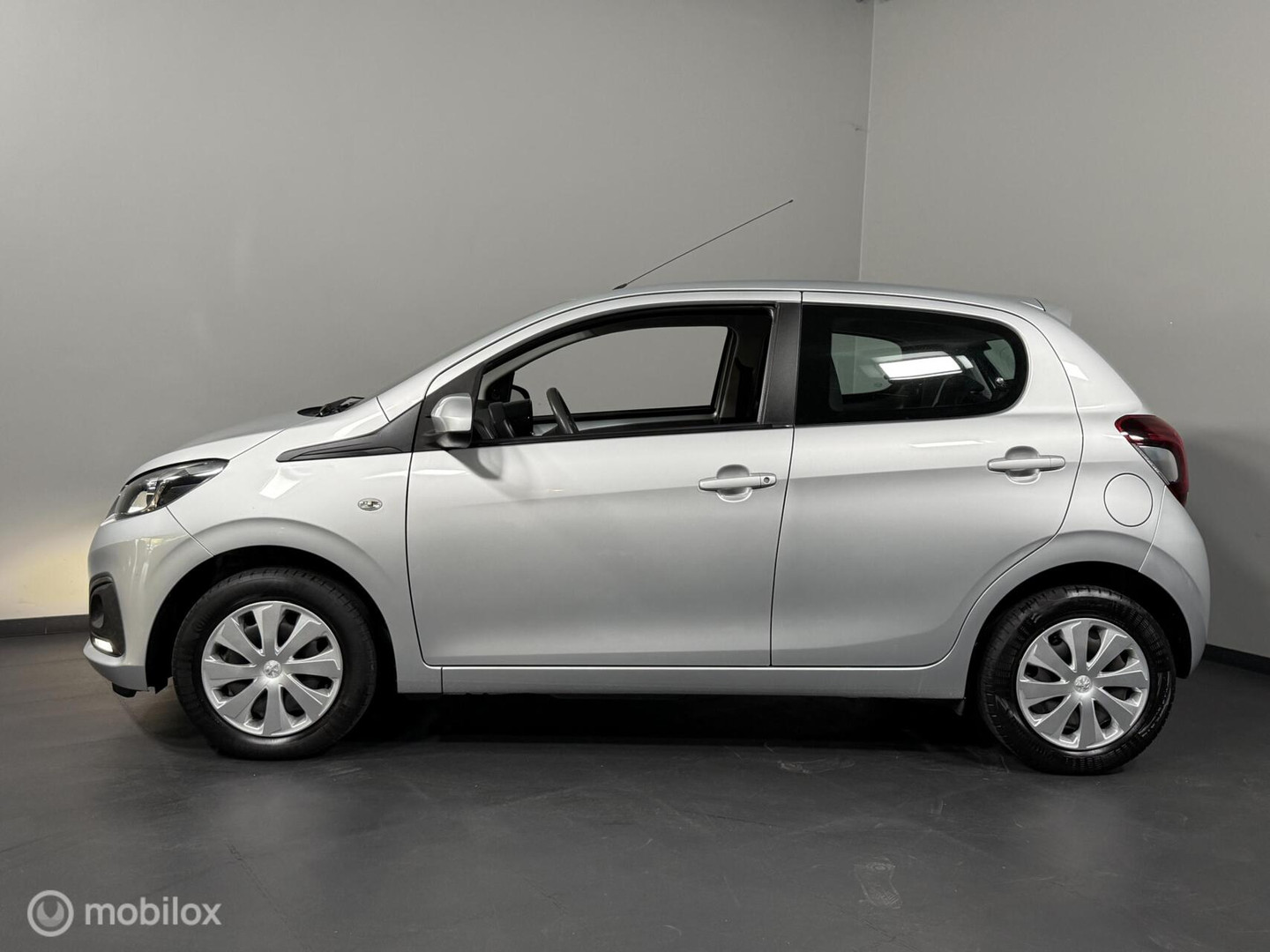 Peugeot Peugeot