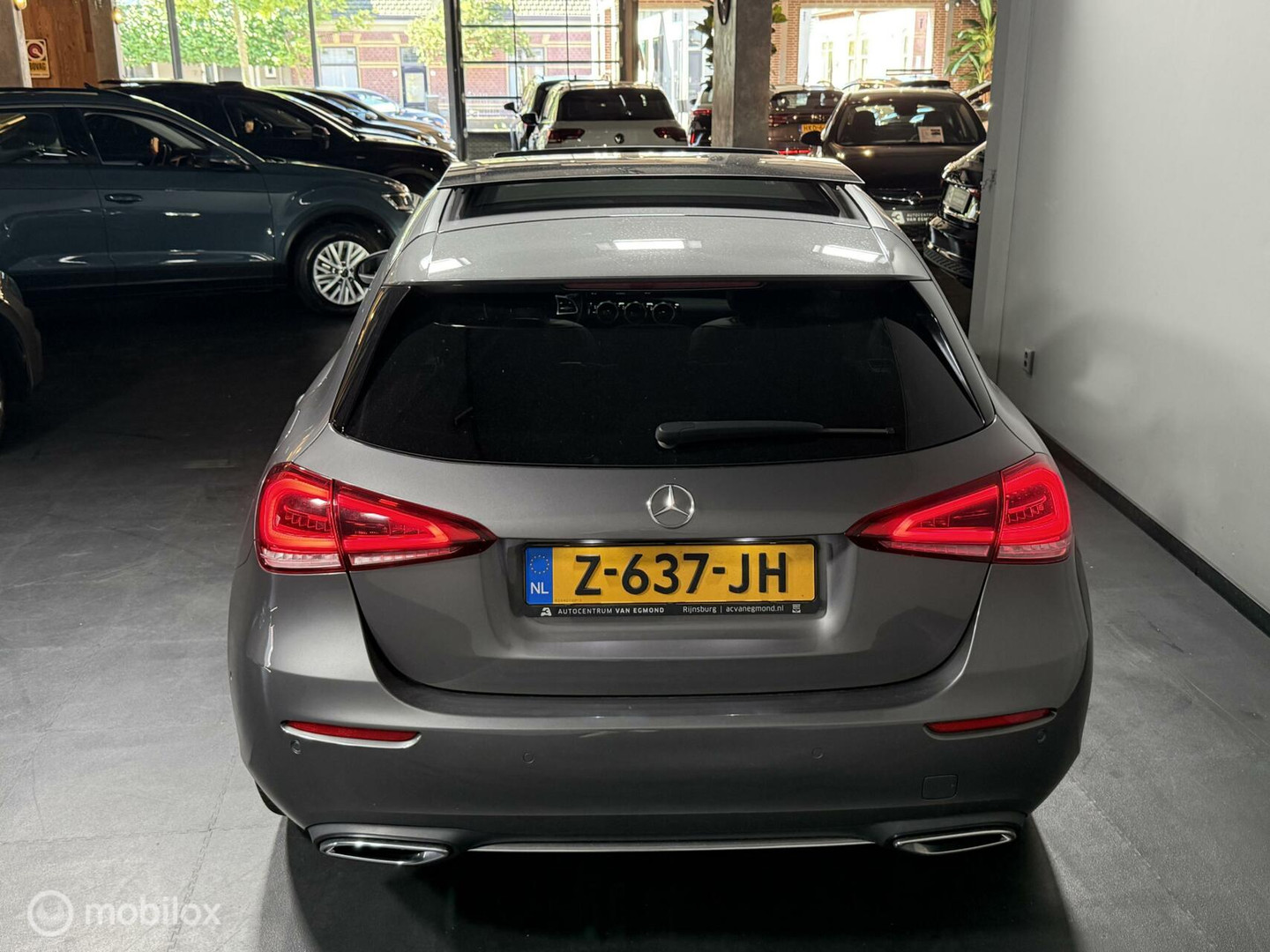 Mercedes-Benz Mercedes-Benz