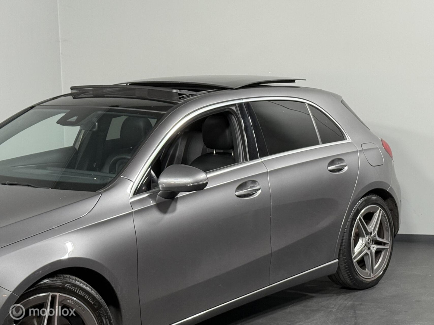Mercedes-Benz Mercedes-Benz