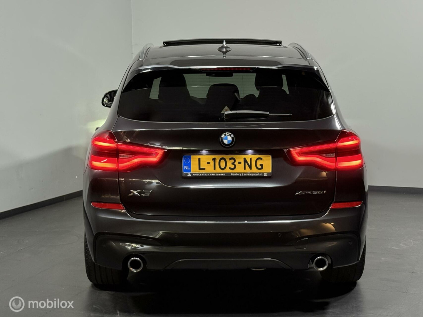 BMW BMW