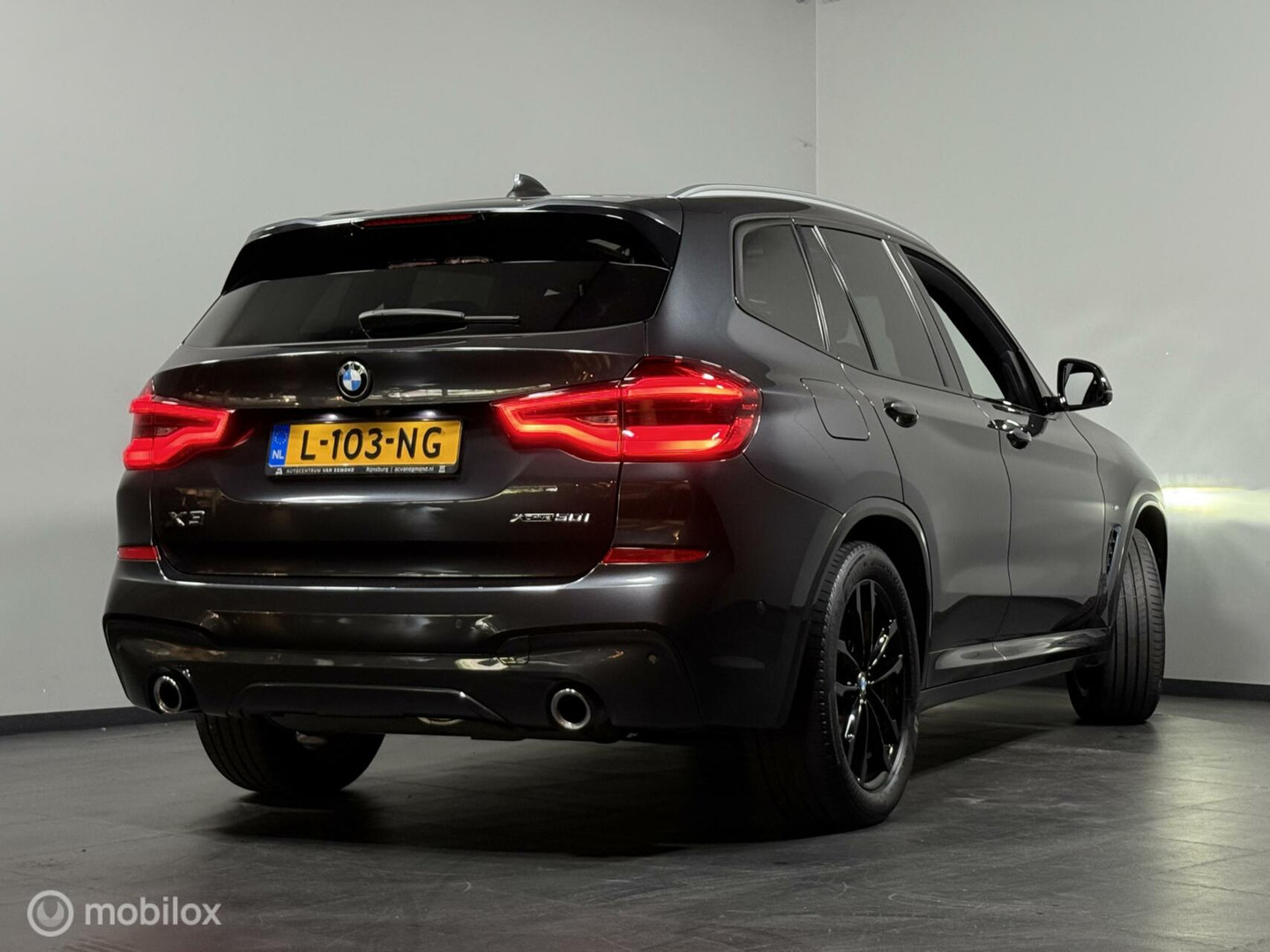 BMW BMW