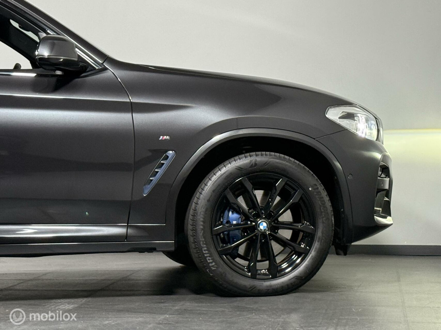 BMW BMW