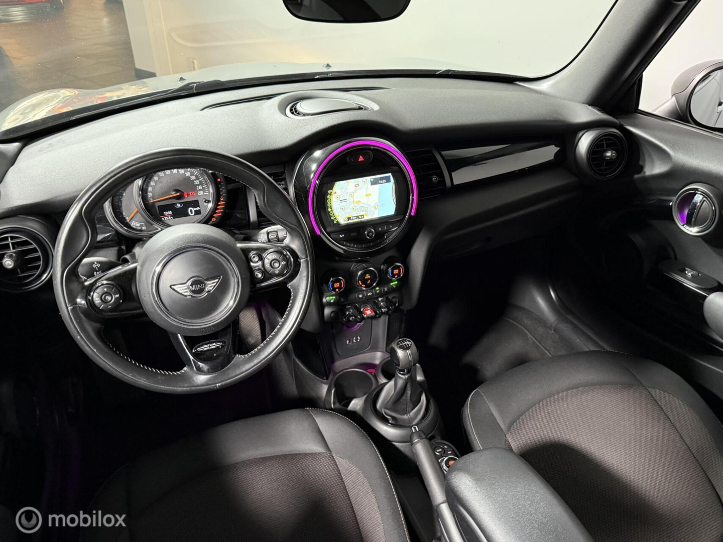 MINI MINI