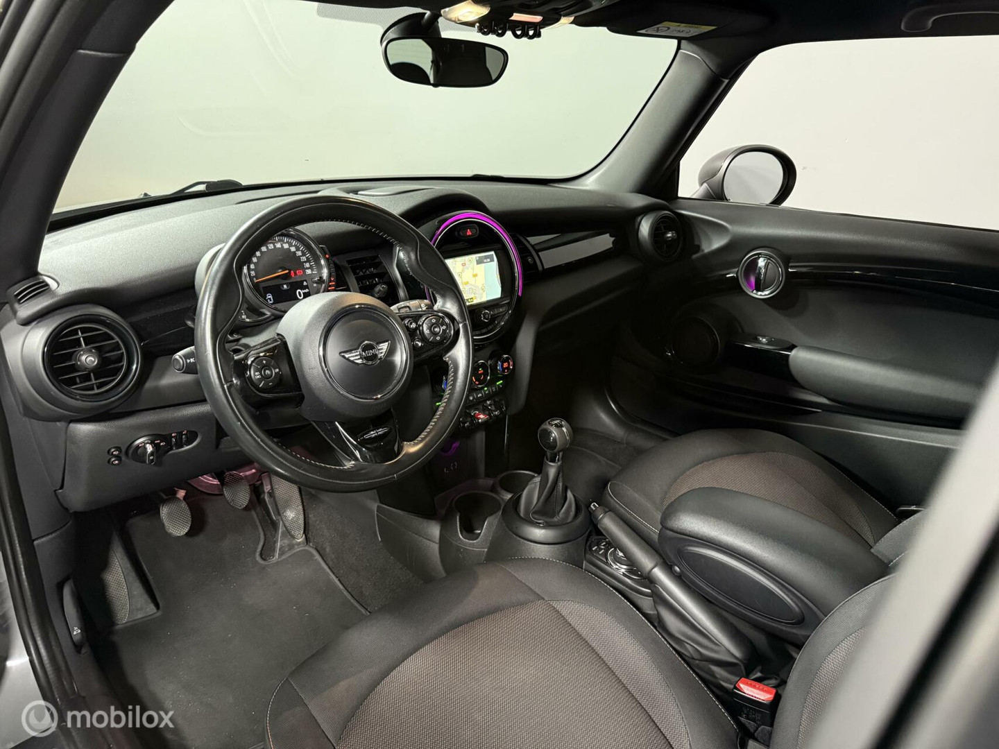 MINI MINI