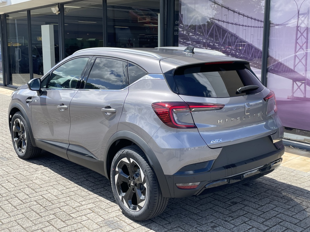 Mitsubishi Mitsubishi