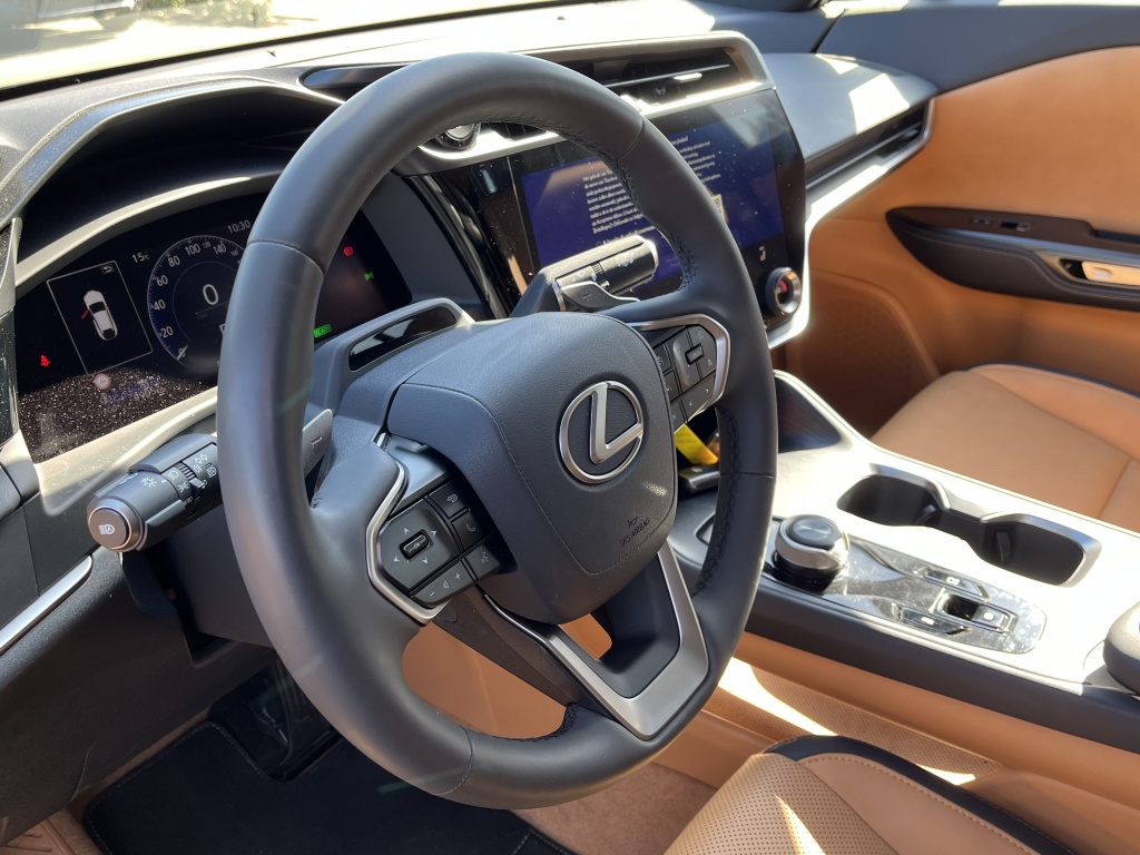 Lexus