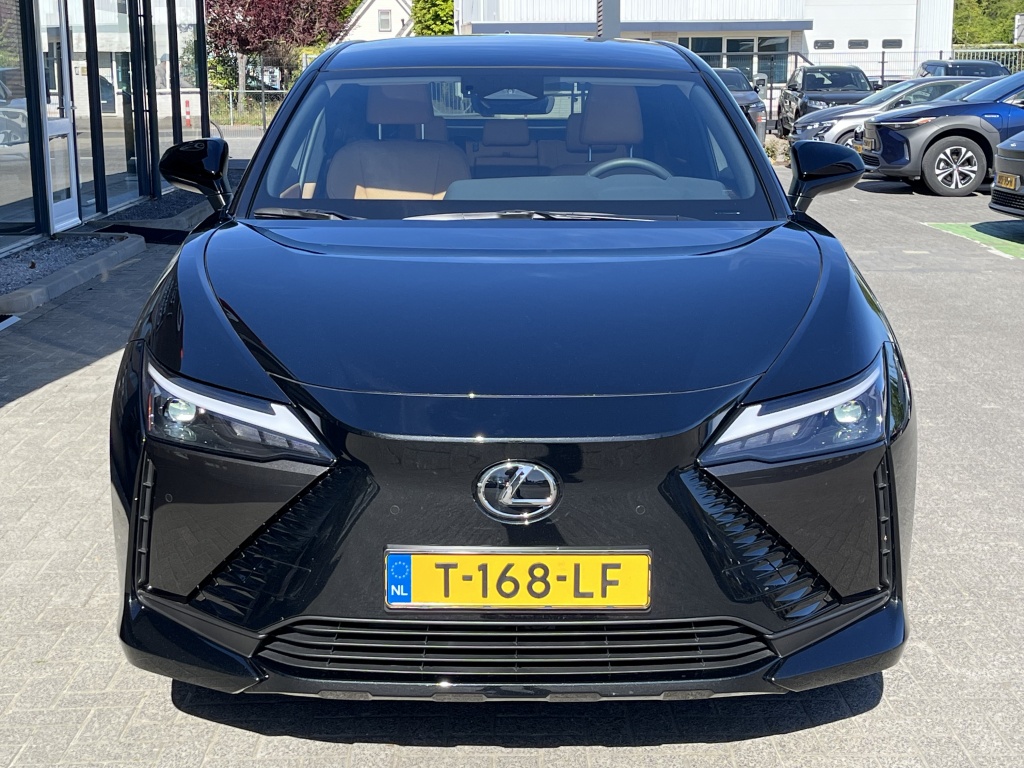 Lexus