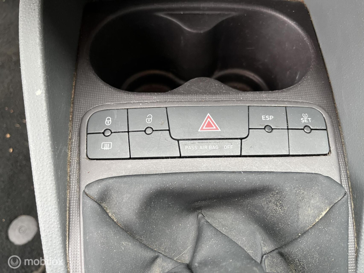 SEAT