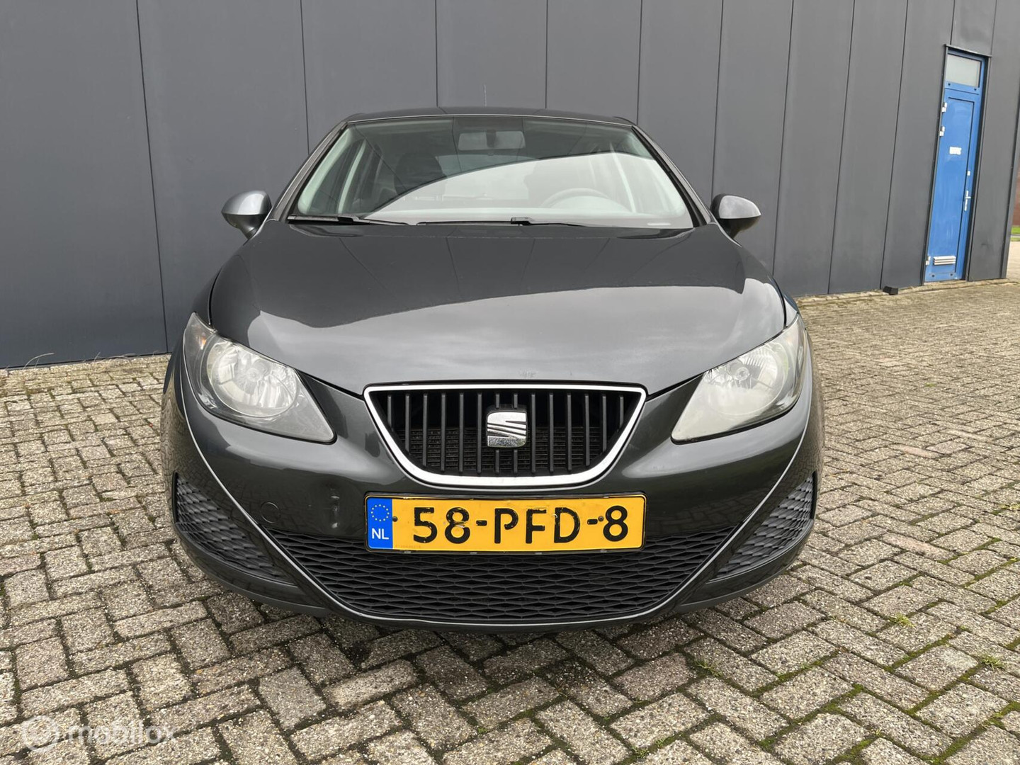 SEAT