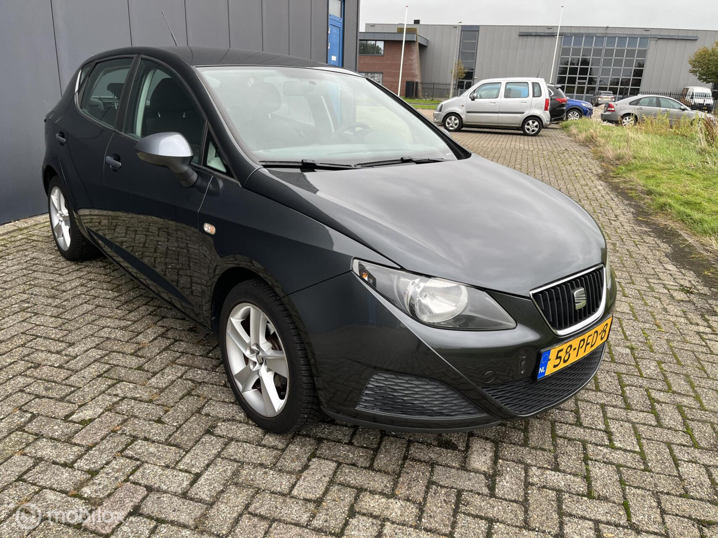 SEAT