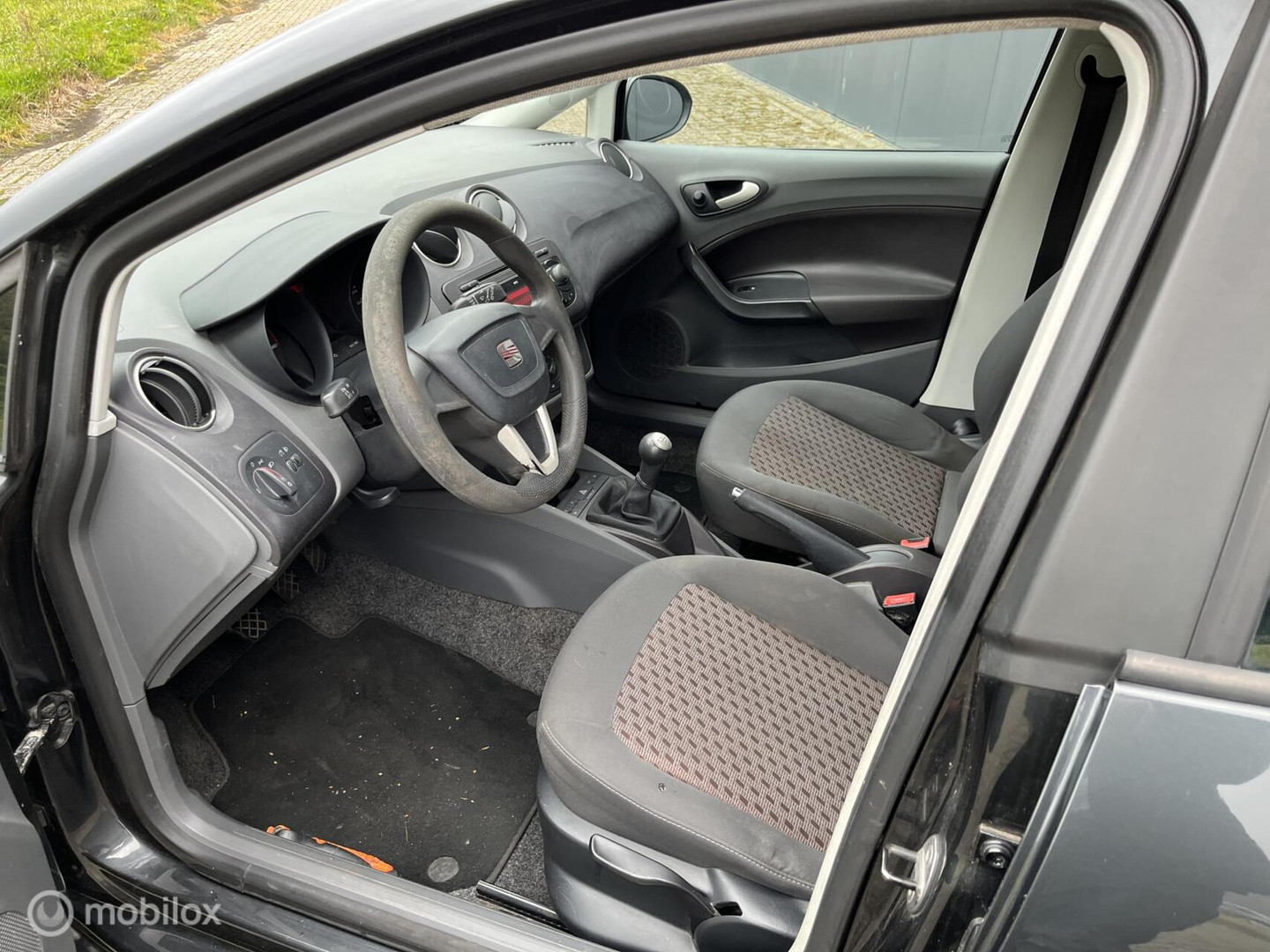 SEAT