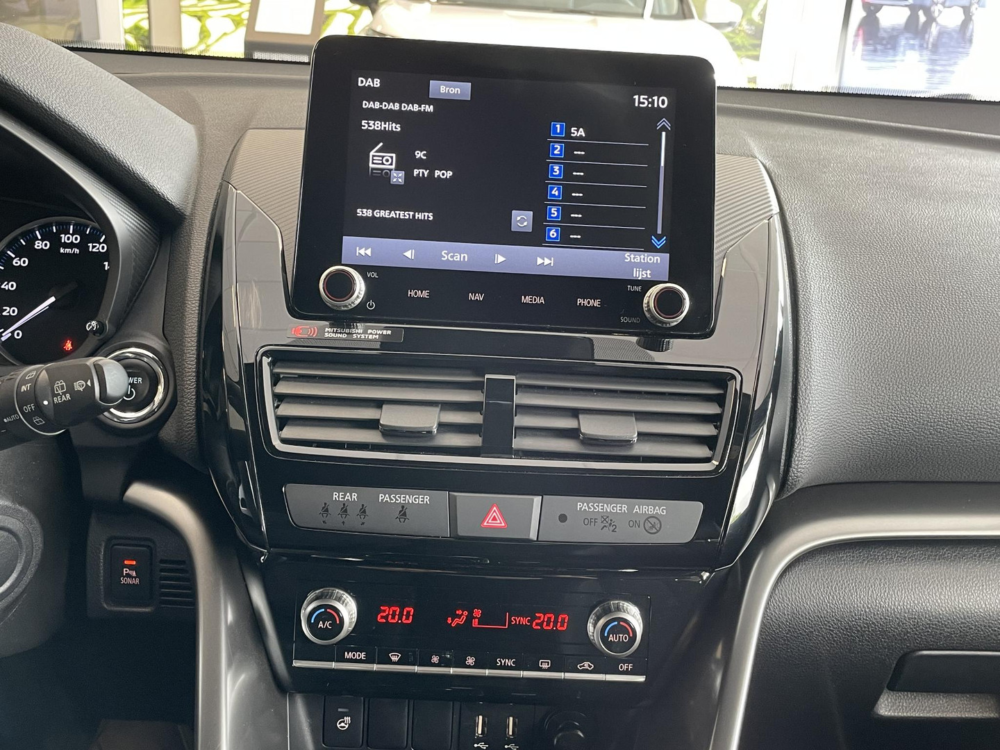 Mitsubishi Mitsubishi