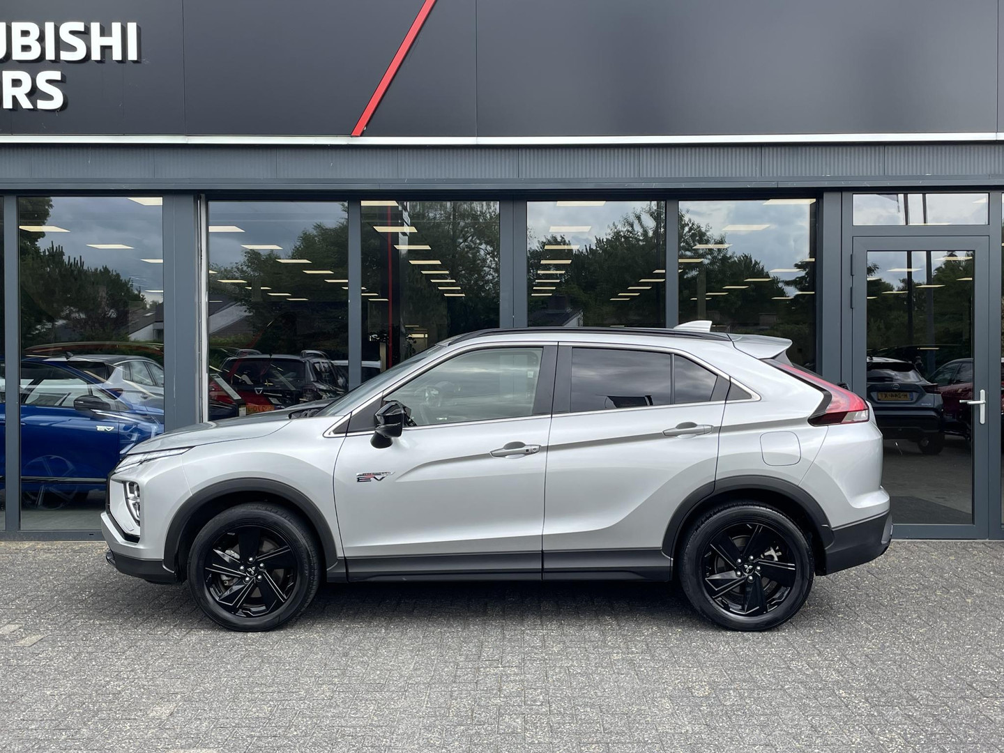Mitsubishi Mitsubishi