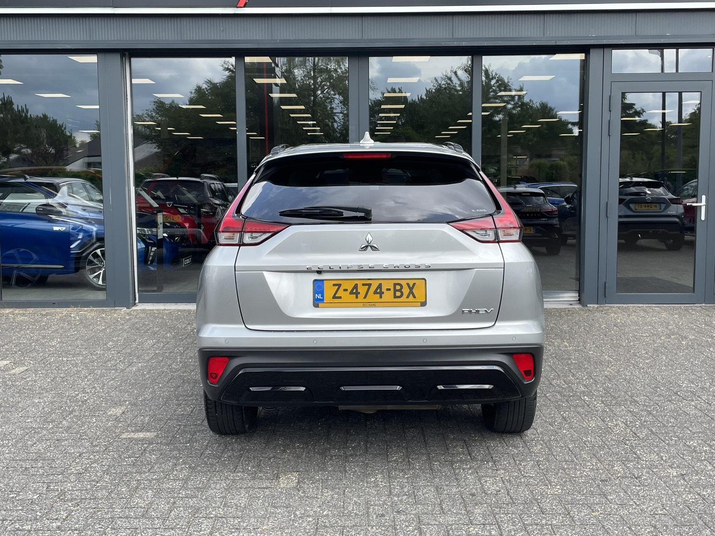 Mitsubishi Mitsubishi