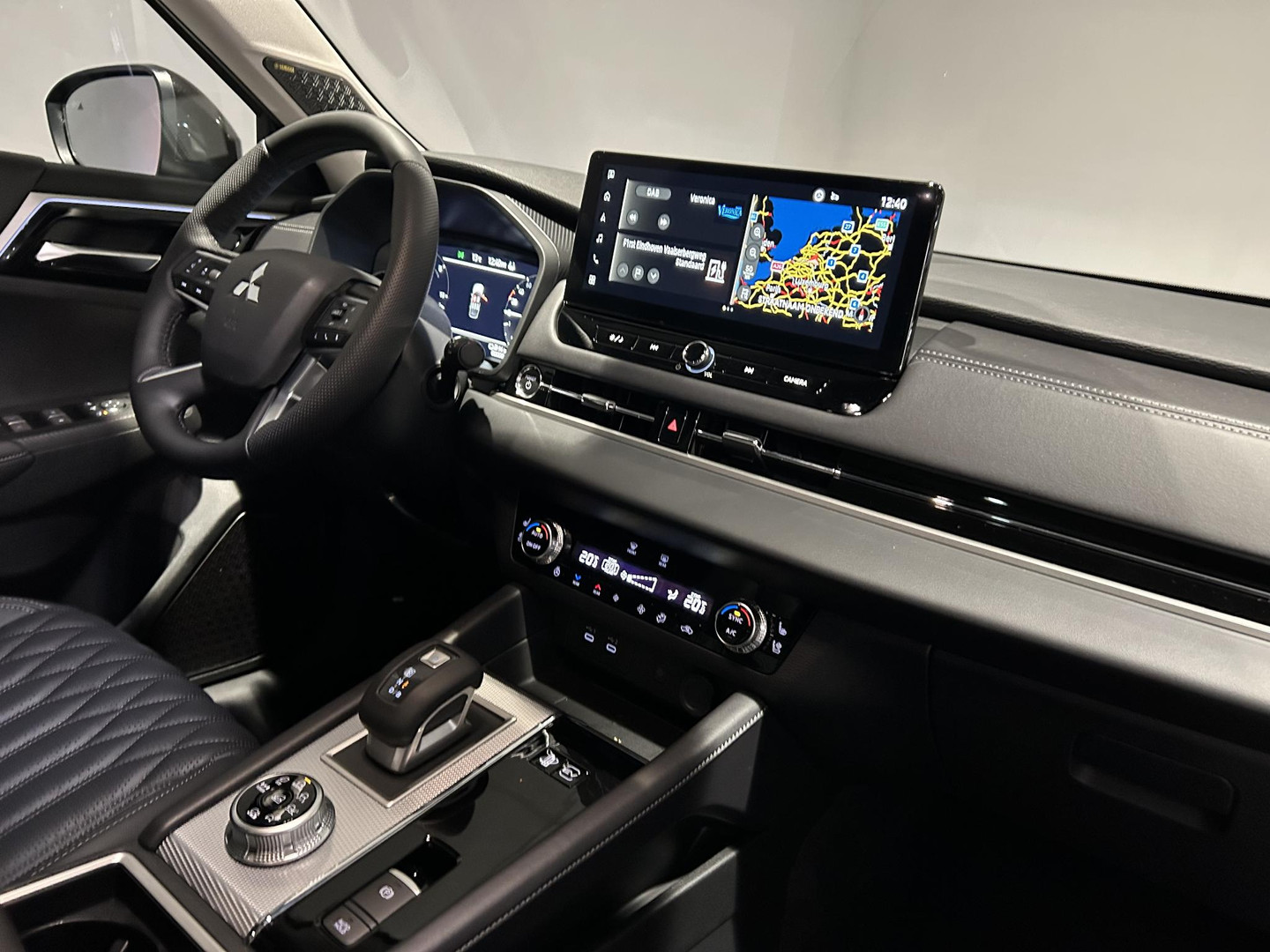 Mitsubishi Mitsubishi