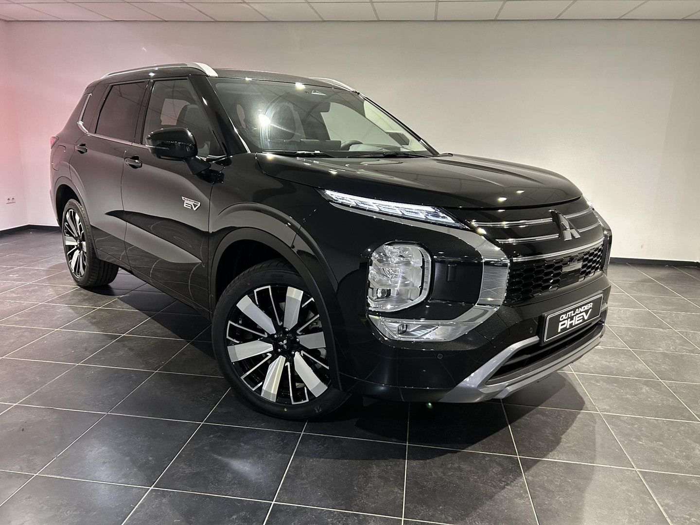 Mitsubishi Mitsubishi