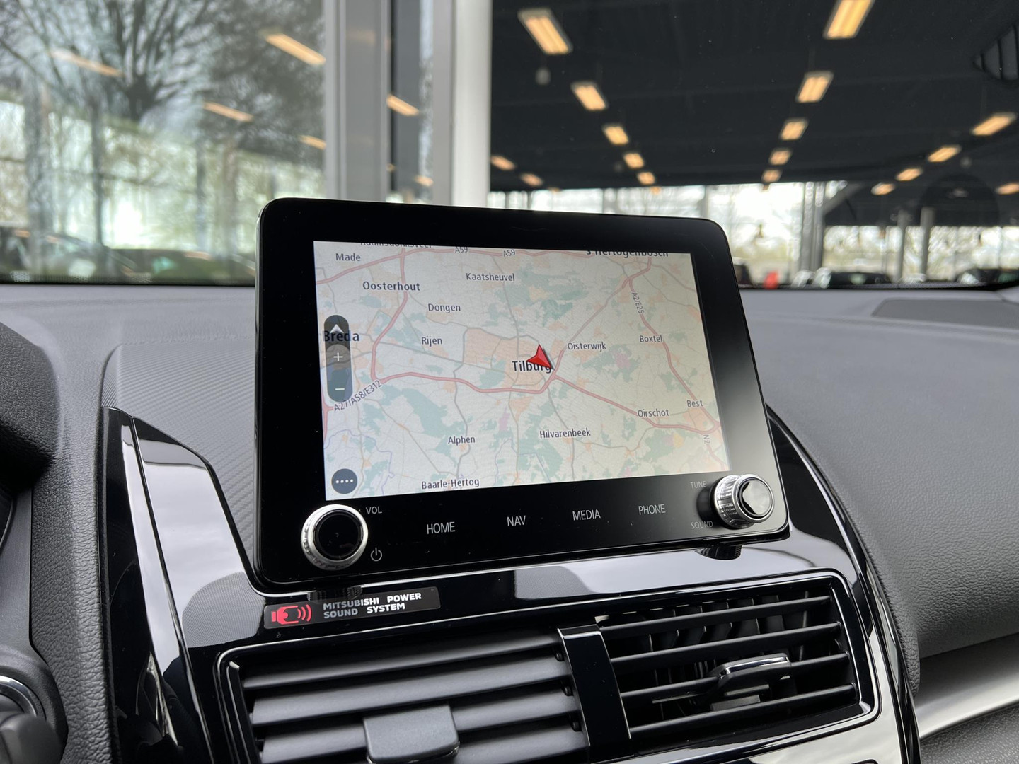 Mitsubishi Mitsubishi