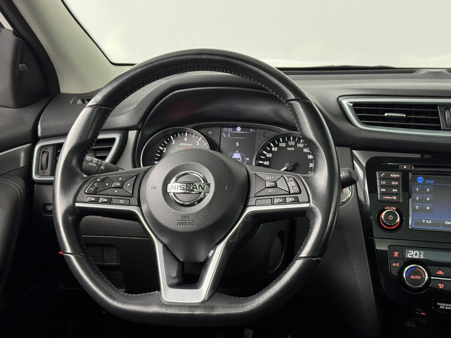 Nissan Nissan