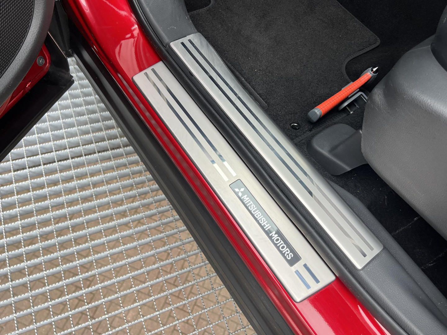 Mitsubishi Mitsubishi