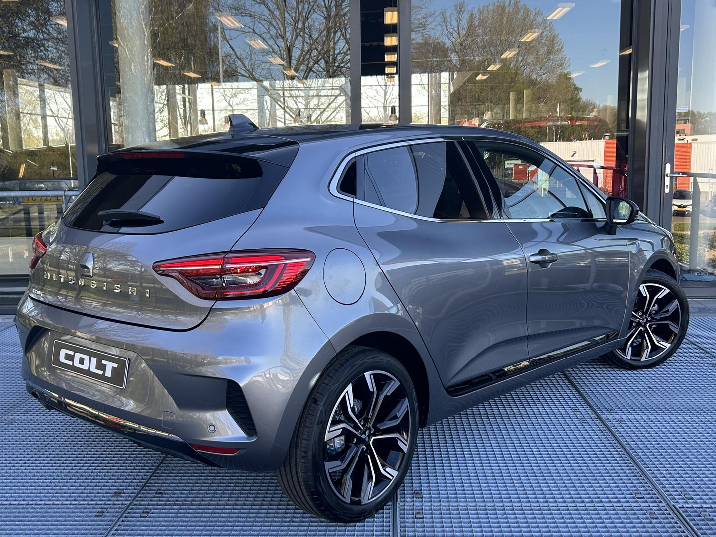 Mitsubishi Mitsubishi
