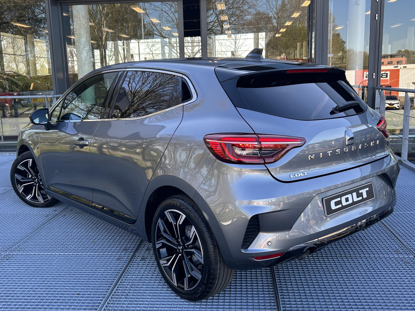 Mitsubishi Mitsubishi