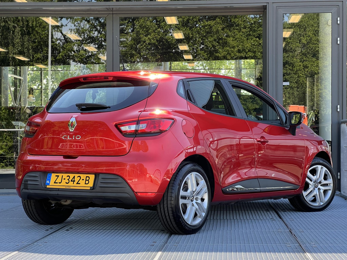 Renault