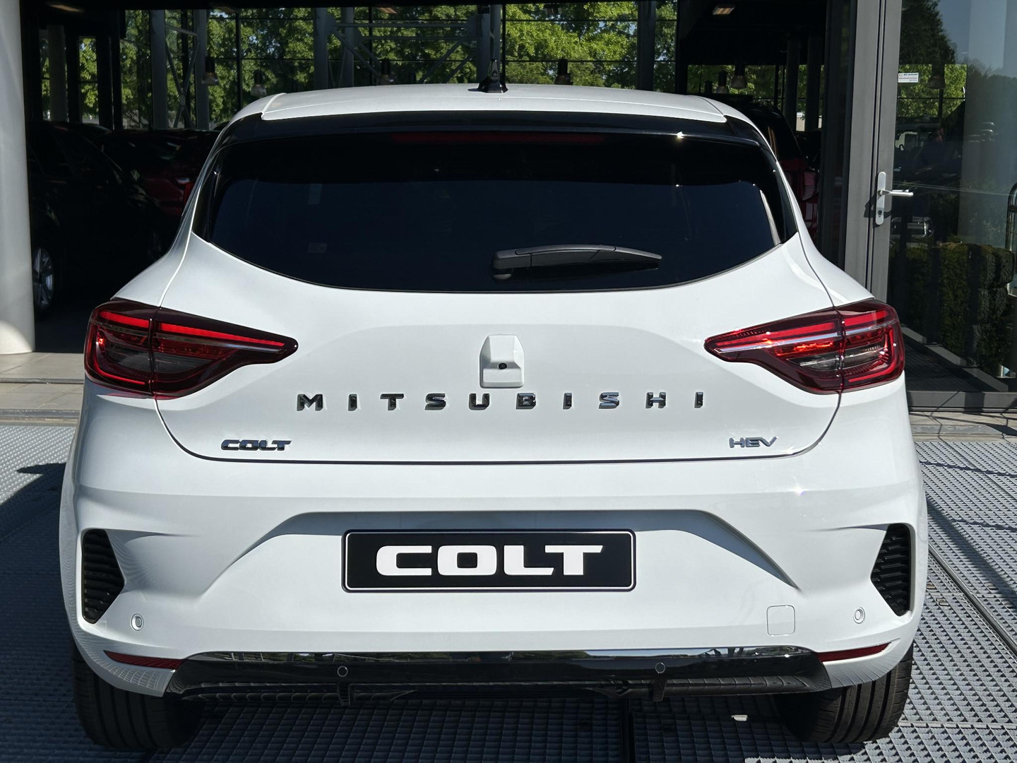Mitsubishi Mitsubishi